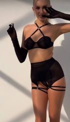 Оля есть подруга , 8 918 469-06-85